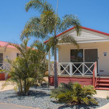 Outback Oasis Caravan Park Carnarvon Exterior photo