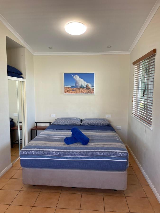 Outback Oasis Caravan Park Carnarvon Exterior photo